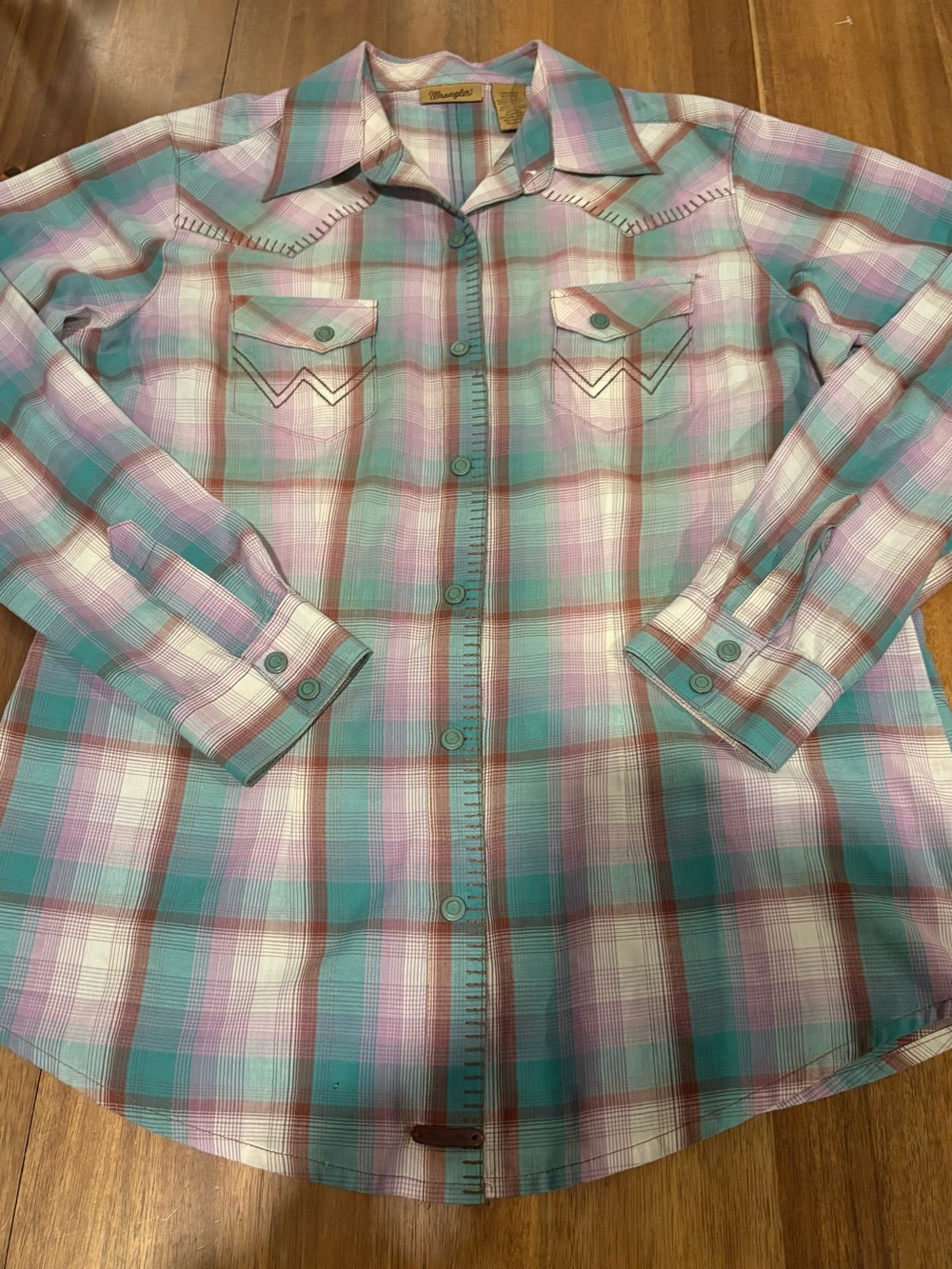 Wrangler Women’s Plaid Western Pearl Snap Shirt Turquoise Pink Medium